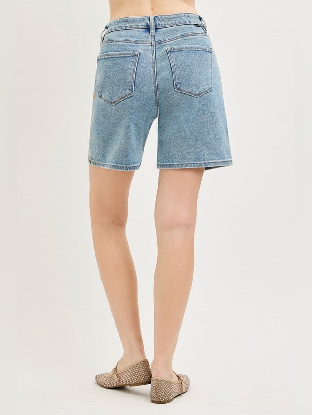 Artsy Floral Collage Print Wide Leg Bermuda Denim Shorts - Risen - Picture 4 of 6